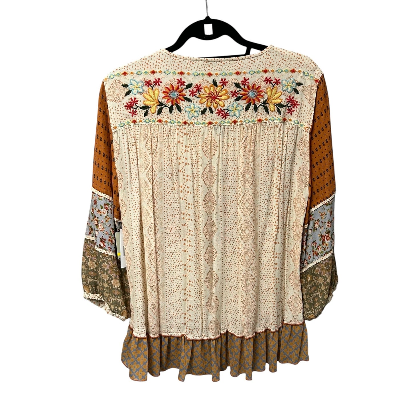 NWT John Mark Cream Multicolor Floral Print Mariposa Ruffle Top Womens Medium