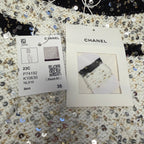 NWT Chanel 2023 Sequin Knit Mini Skirt White Black Silver Gold Womens 36 / US 4