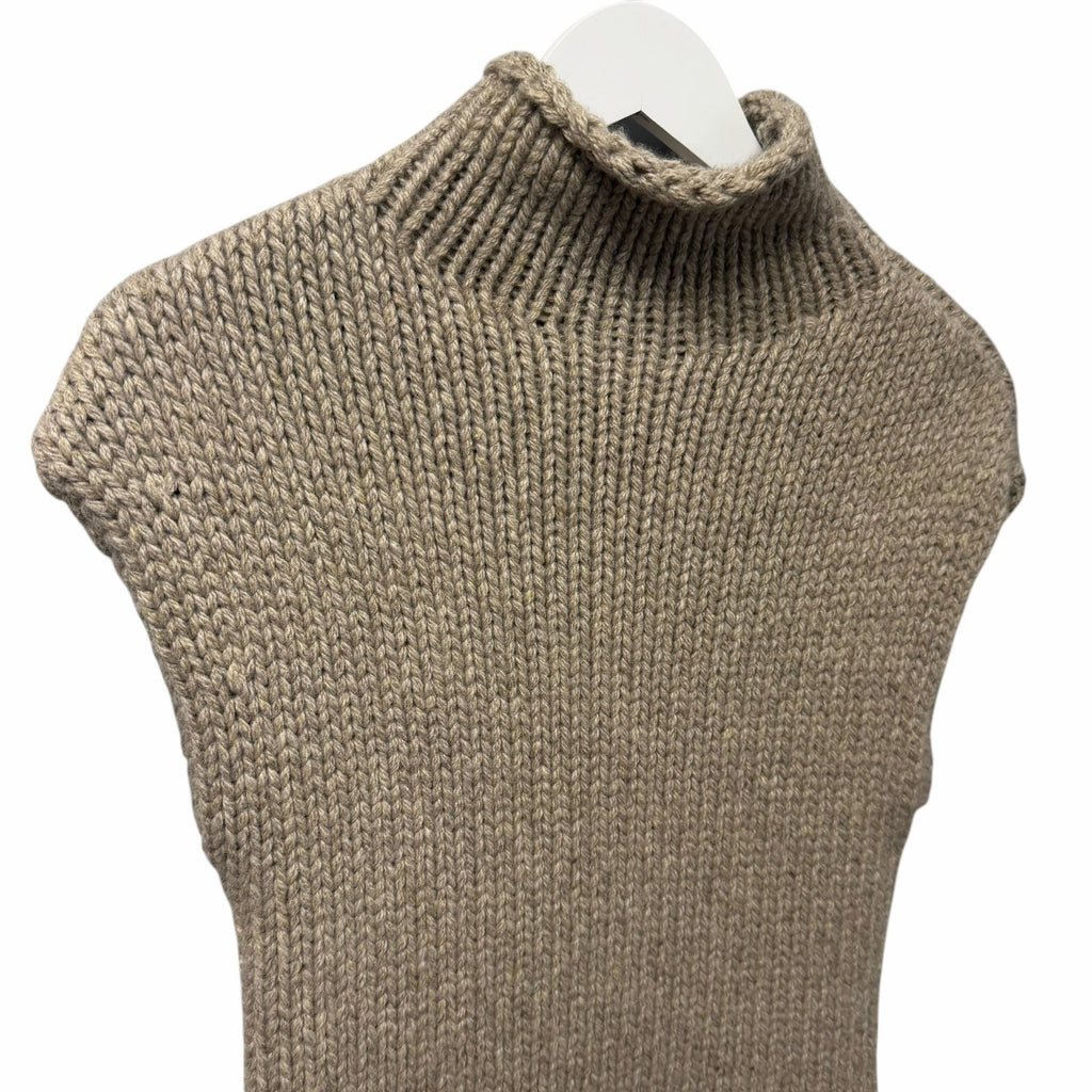 NWT Khaite Sly Top in Sepia Pure Cashmere Knit Stand Collar Cap Sleeves Size XS