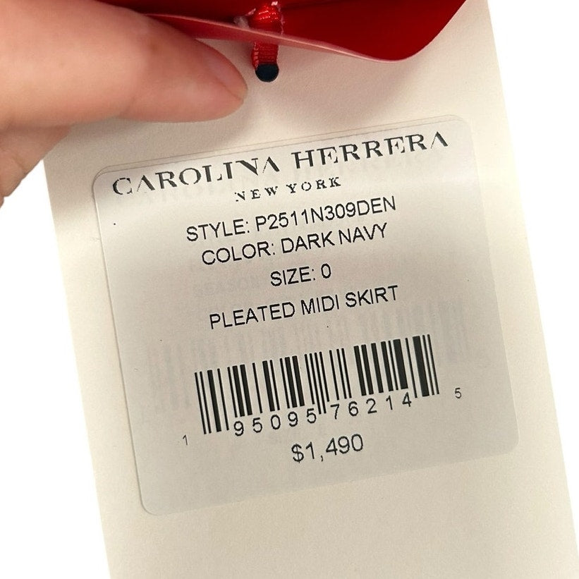 NWT Carolina Herrera Dark Navy Denim Pleated A Line Midi Skirt Womens 0