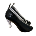 Louis Vuitton Black White Patent Leather Knotted Pump Heels Womens 39 / US 9