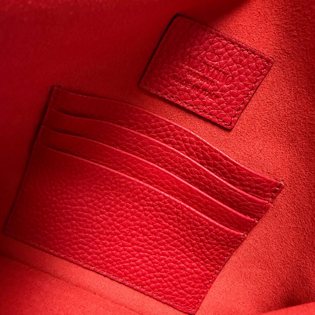 Valentino Garavani Rockstud Envelope Clutch Bag Red Pebbled Leather Edgy Luxury