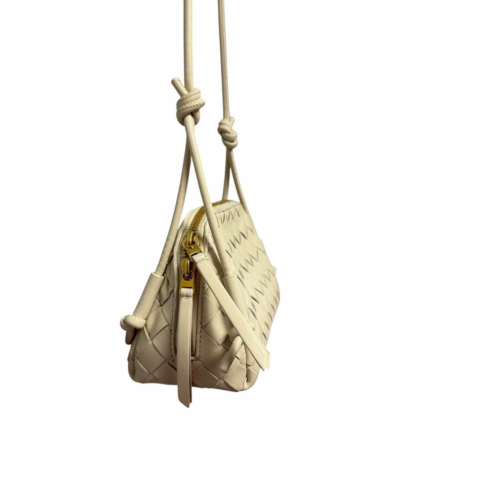 Bottega Veneta Nappa Intrecciato Concert Pouch Sea Salt Off White Woven Leather