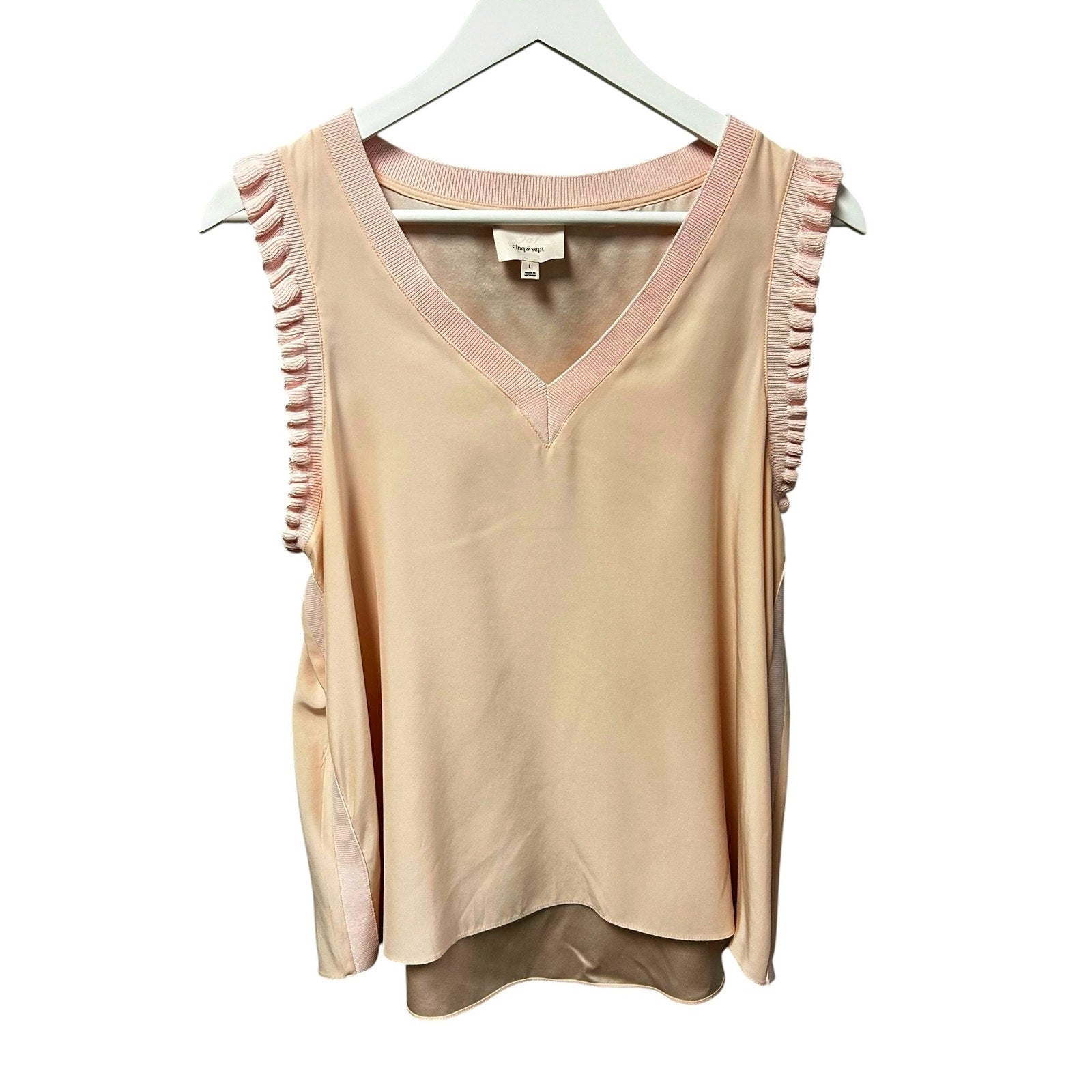 Cinq a Sept Pink Lenore V Neck 100% Silk Ruffle Sleeveless Top Womens Large