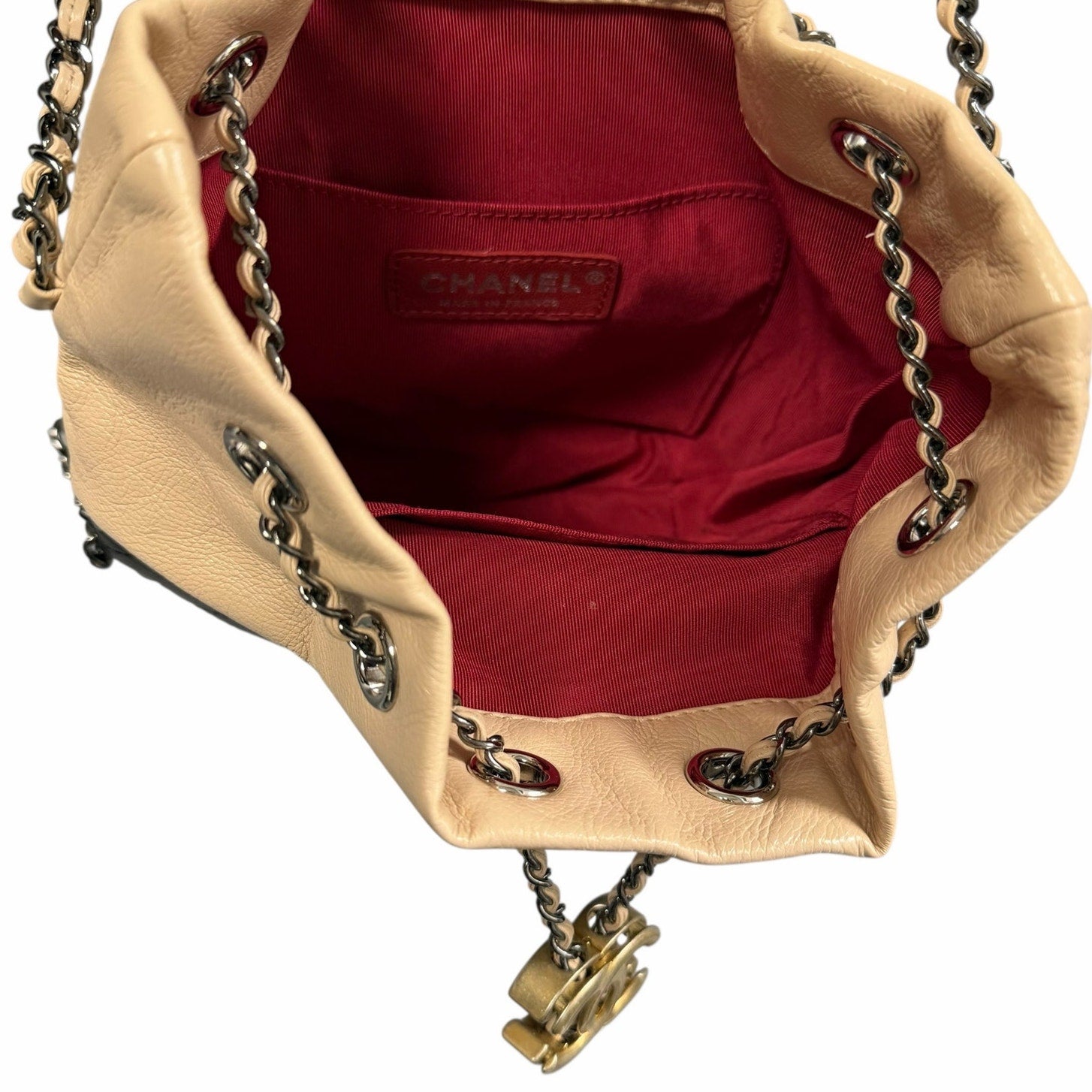 Chanel Gabrielle Bucket Bag Beige Black Quilted Leather CC Logo Chain Link Strap