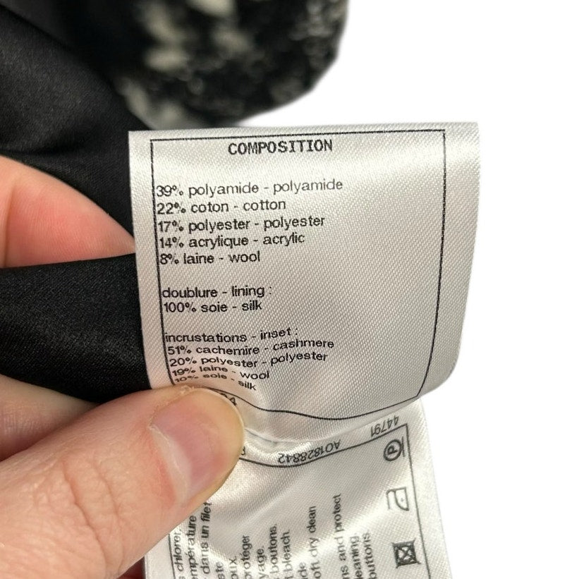 Chanel Black White Cream Trim Tweed Logo Button Front Jacket Womens 36 / US 4