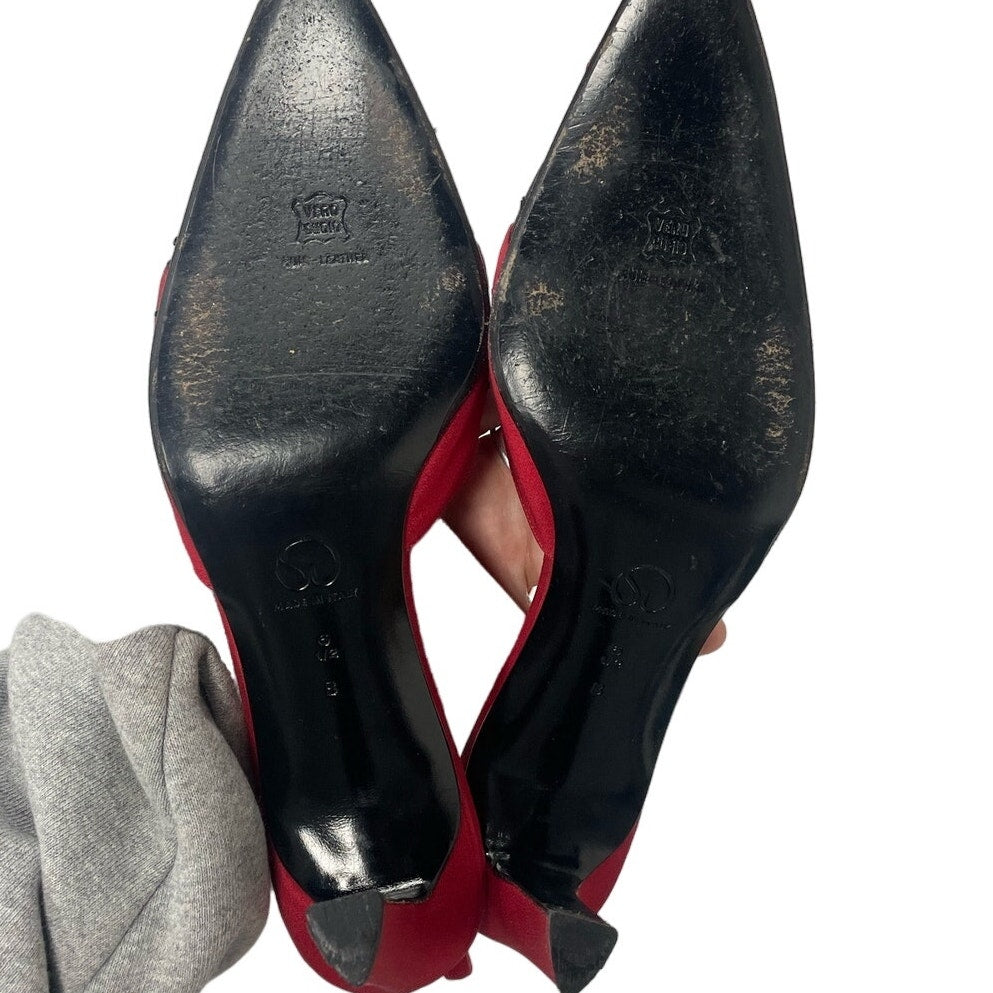 St. John Red Black Beaded Lace Ankle Strap Closed Toe Heels Womens 6.5