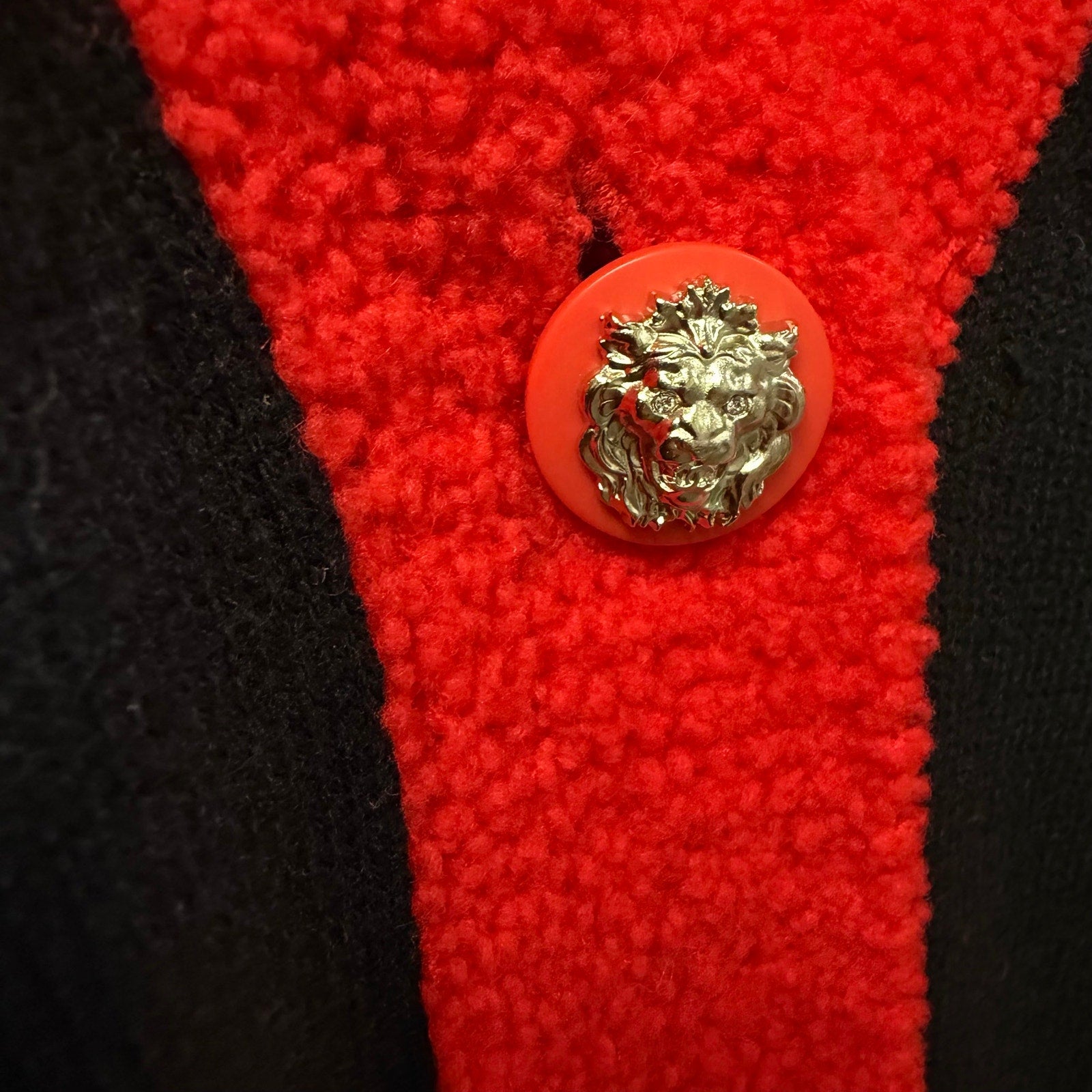 Chanel 2019 Cashmere Wool Button Up Cardigan Black Red Lion Buttons FR 36 / US 4
