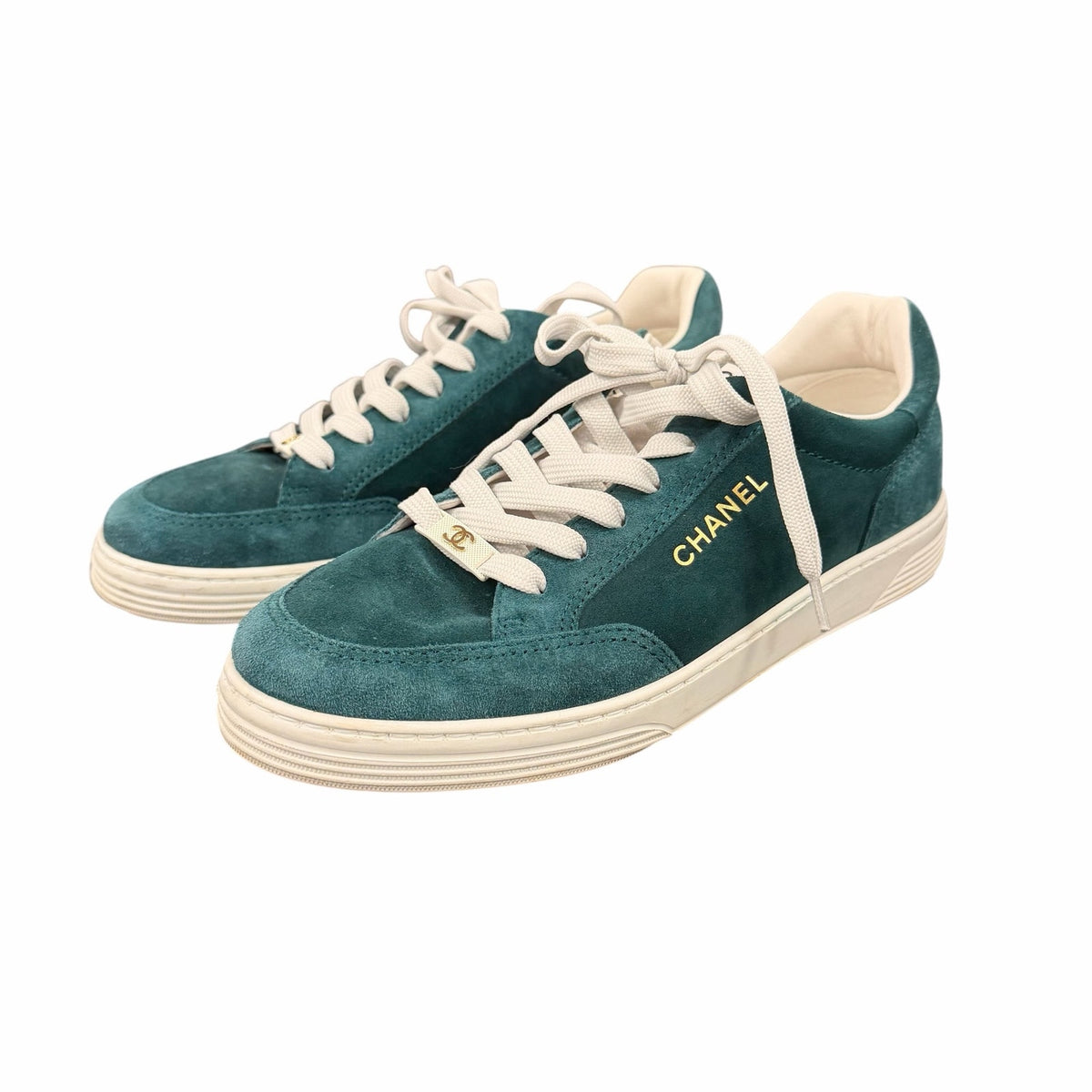 Chanel 2023 Interlocking CC Logo Sneakers Green Suede Womens 39 / US 9 Sporty