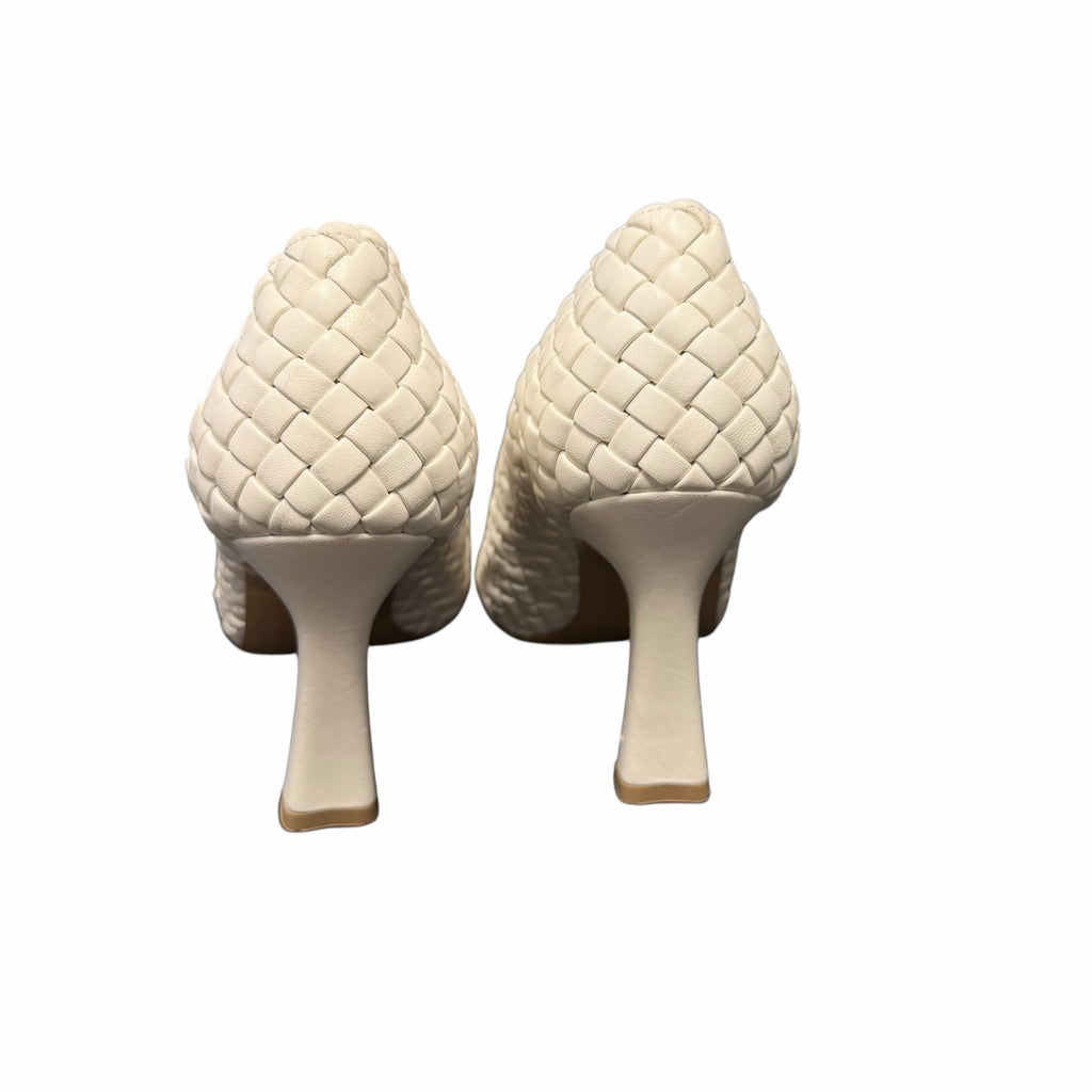 Bottega Veneta Sofia Intrecciato Woven Leather Pumps White Womens IT 39 / US 9