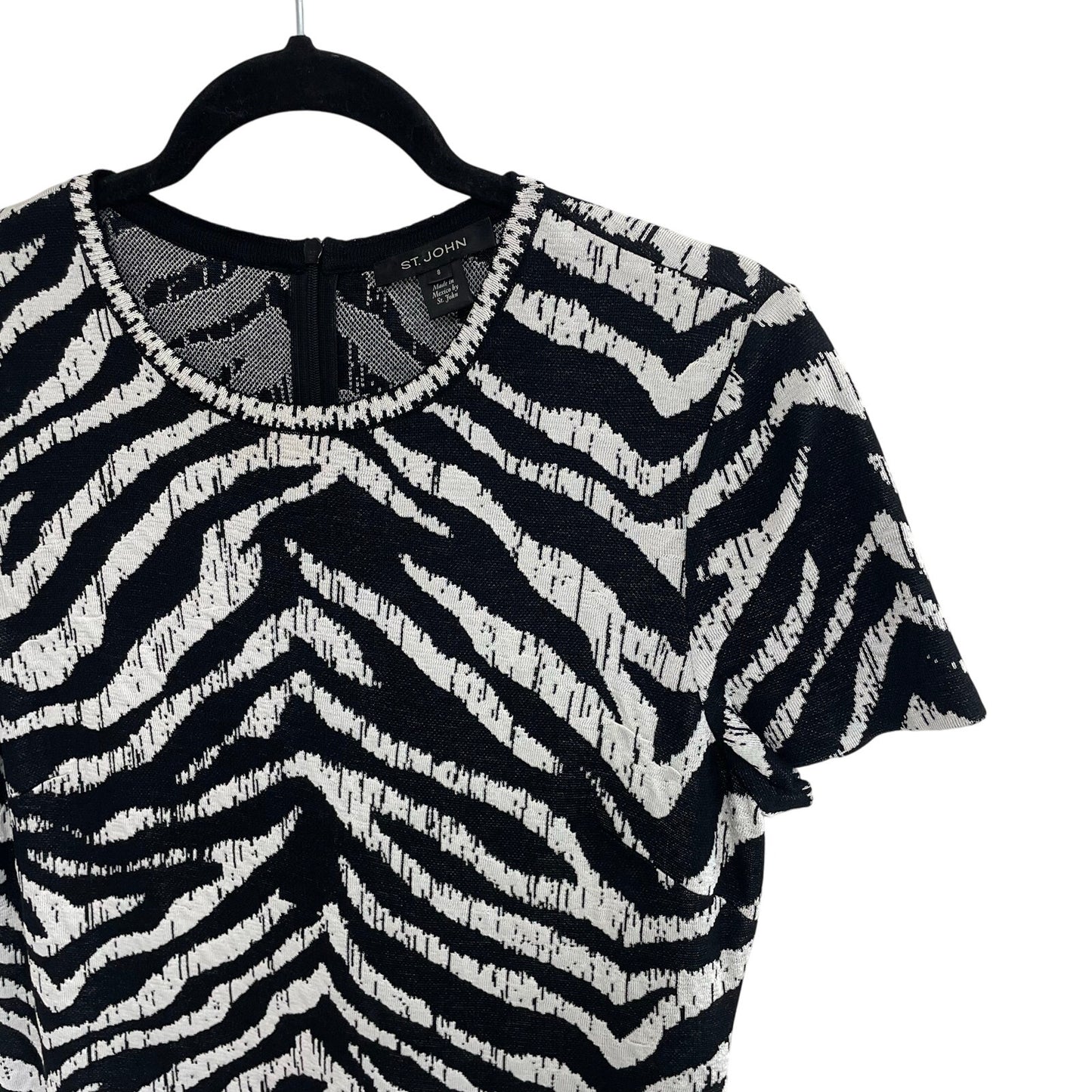 St. John Zebra Jacquard Knit Short Sleeve Knee Length Sheath Dress Womens Size 8