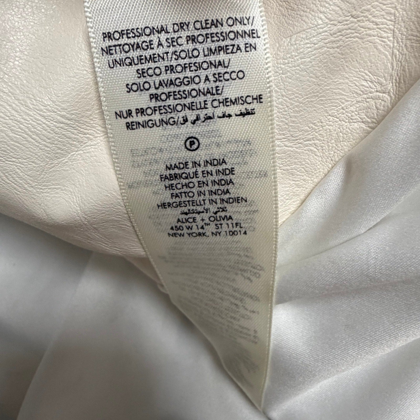 NWT Alice + Olivia Avril Embellished Vegan Moto Jacket Off White Womens Small