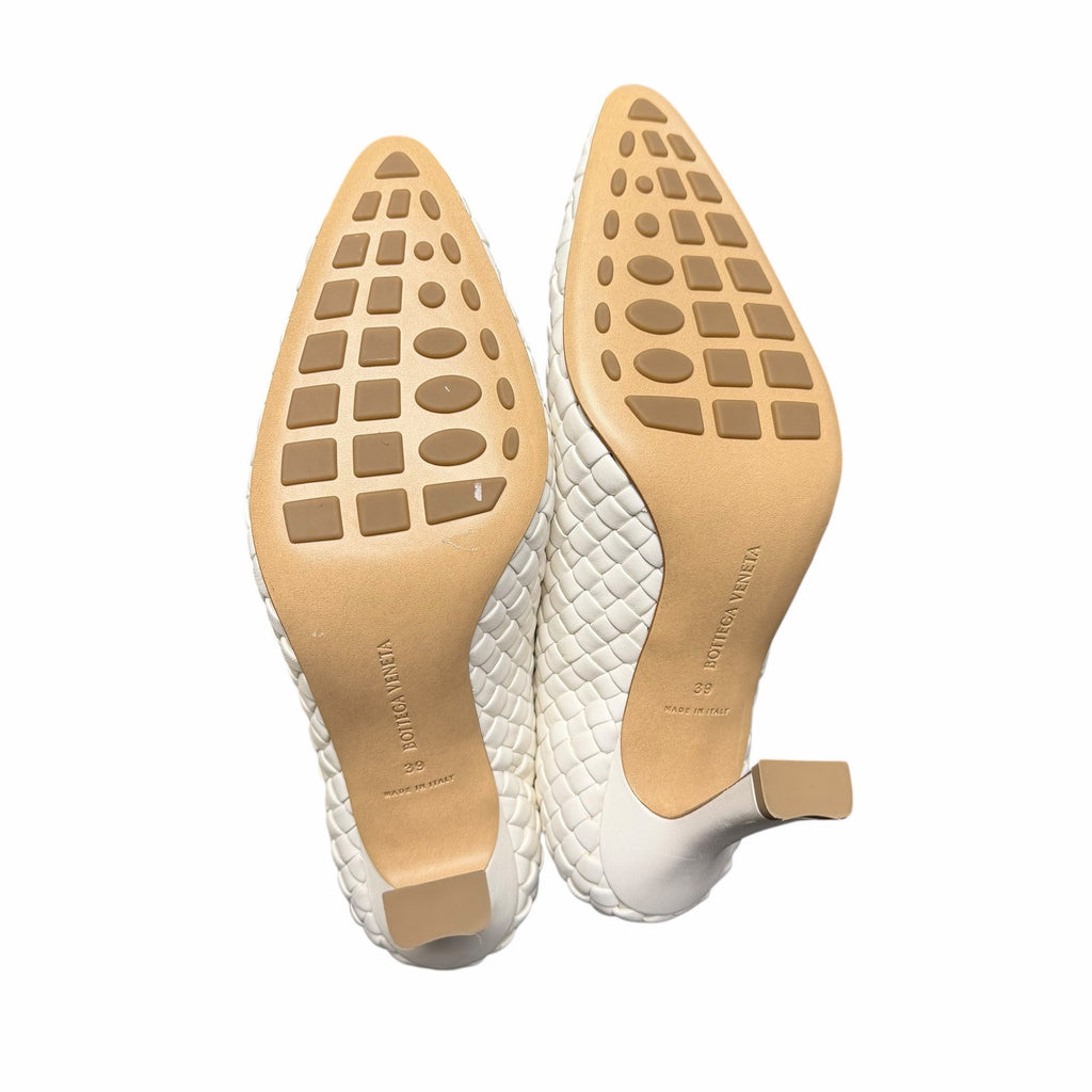 Bottega Veneta Sofia Intrecciato Woven Leather Pumps White Womens IT 39 / US 9