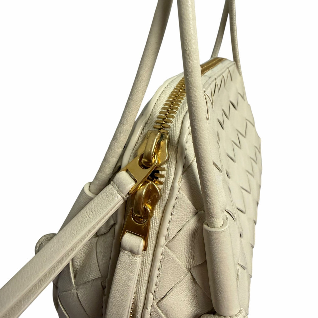 Bottega Veneta Nappa Intrecciato Concert Pouch Sea Salt Off White Woven Leather