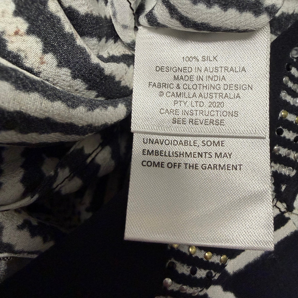 NWT Camilla Pure Silk Tuck Front Pant White Black Geo Print Embellished Small