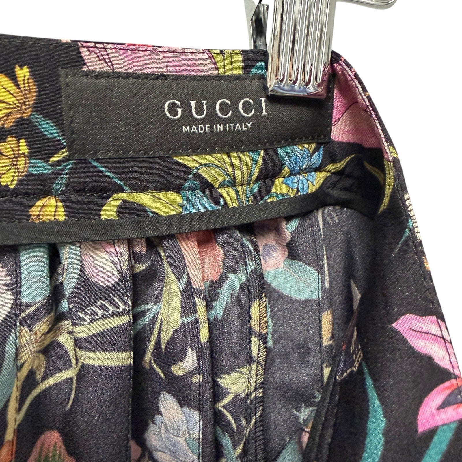 NWT Gucci Silk Pleated Midi Skirt Macro Floral Black Multi Size IT 36 / US 0