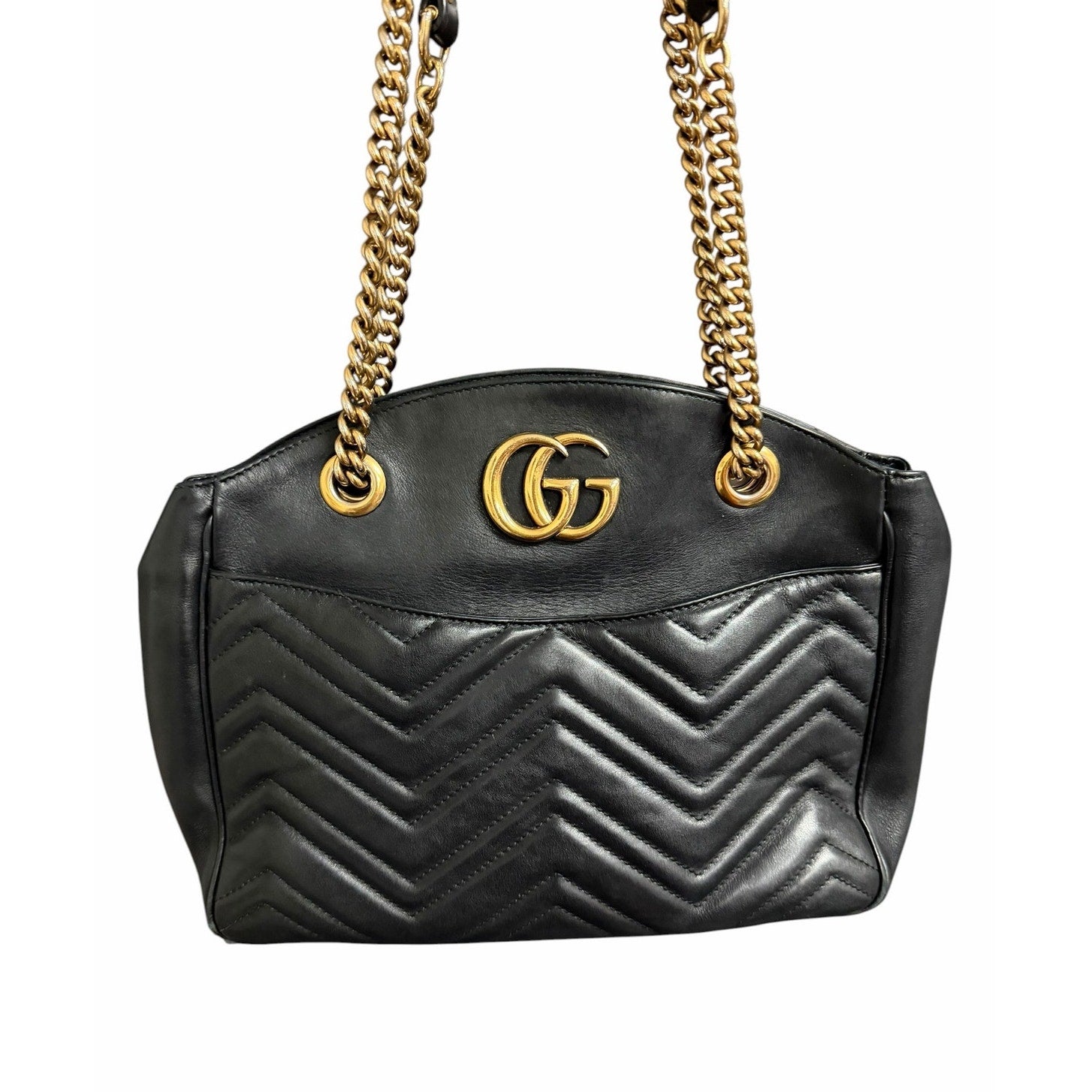 Gucci GG Marmont Black Quilted Leather Handbag Gold Toned Logo Classic Luxury