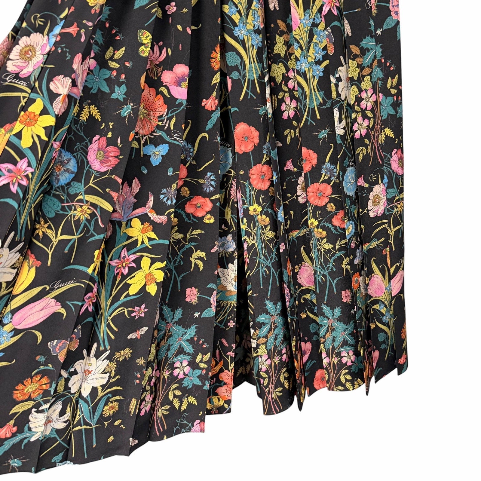 NWT Gucci Silk Pleated Midi Skirt Macro Floral Black Multi Size IT 36 / US 0