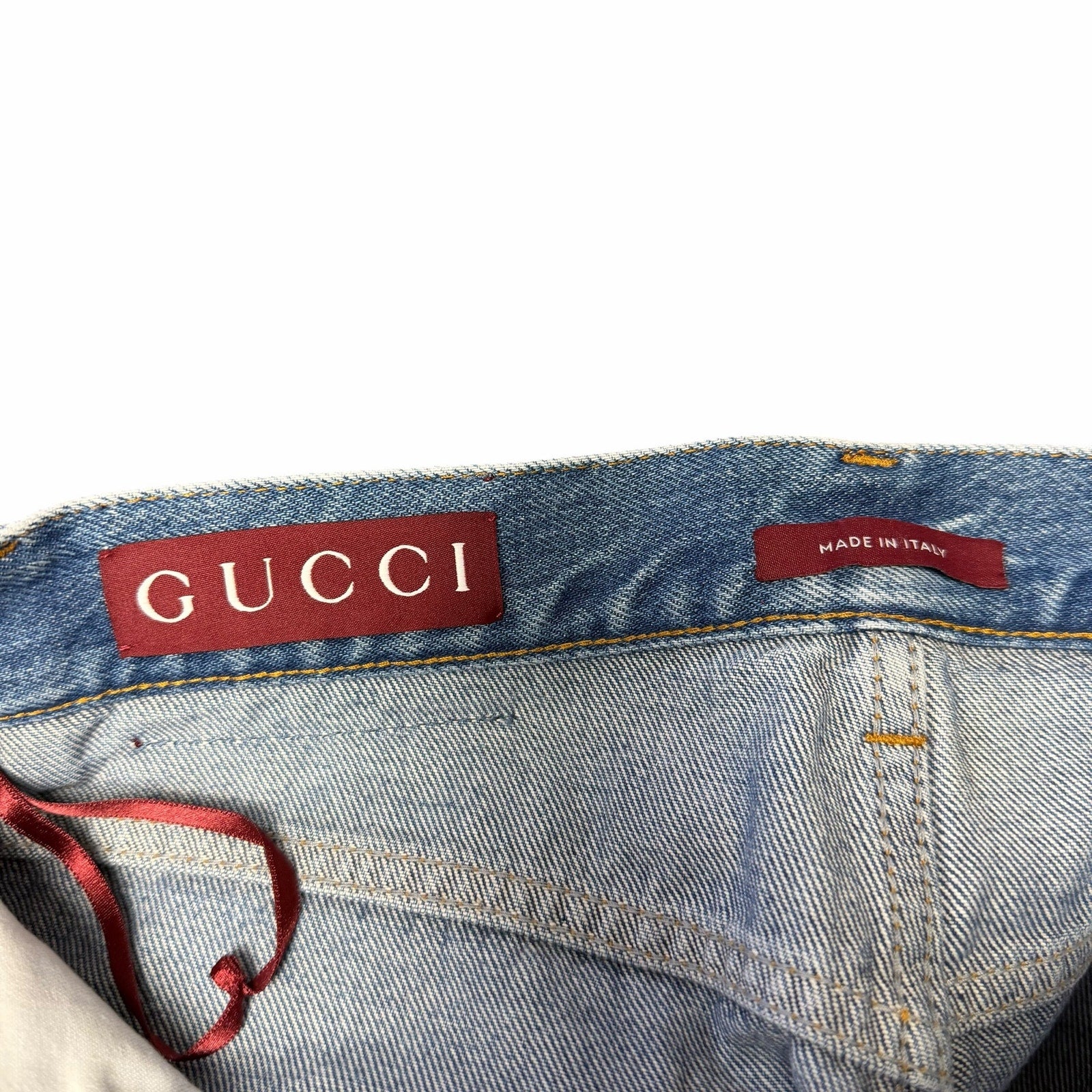 NWT Gucci Straight Fit Denim Pant Light Blue Wash Button Fly Jean Size 24 / US 2