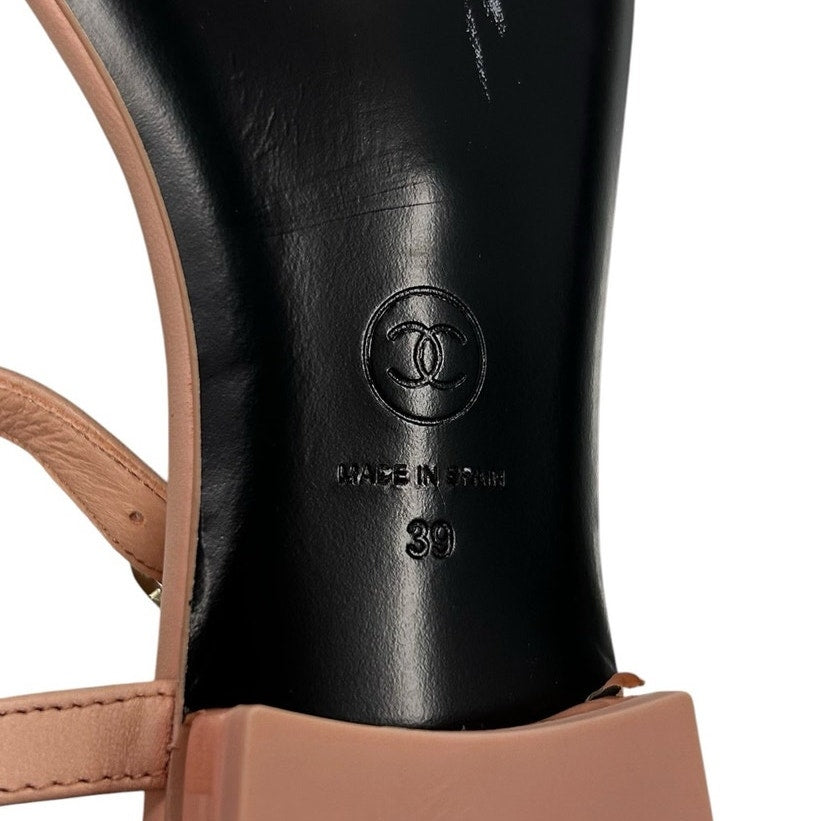 Chanel Blush Pink Interlocking CC Logo Leather T-Strap Sandals Womens 39 / US 9