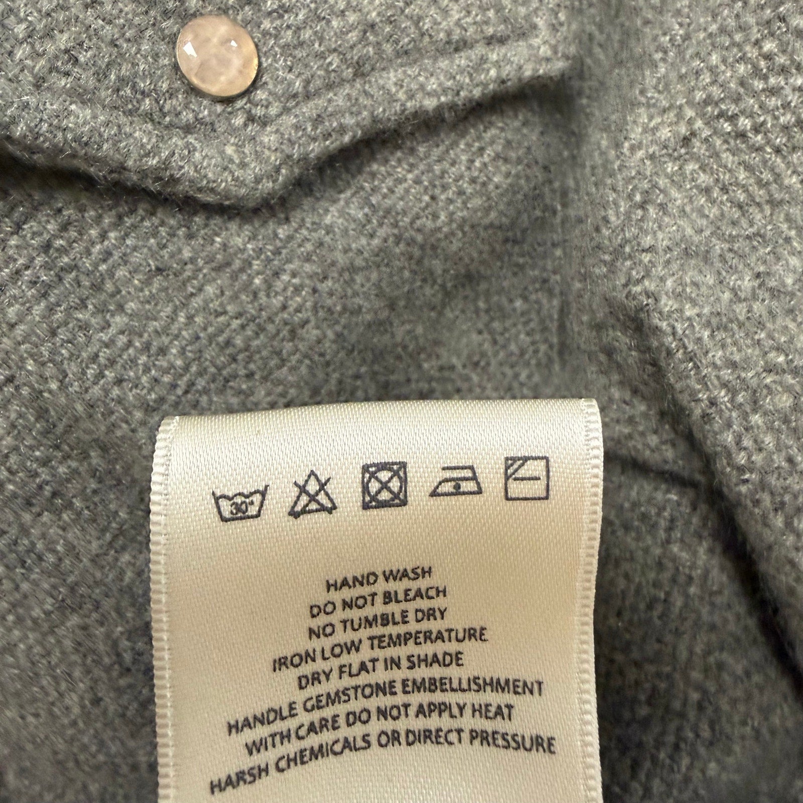 NWT God's True Cashmere Grey Cashmere Shirt Rose Quartz Snap Button Up Size XS