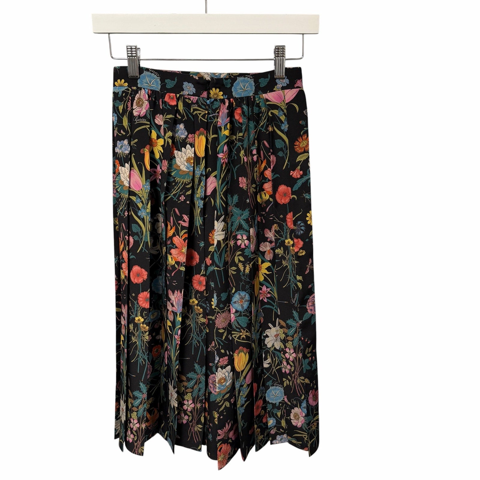 NWT Gucci Silk Pleated Midi Skirt Macro Floral Black Multi Size IT 36 / US 0