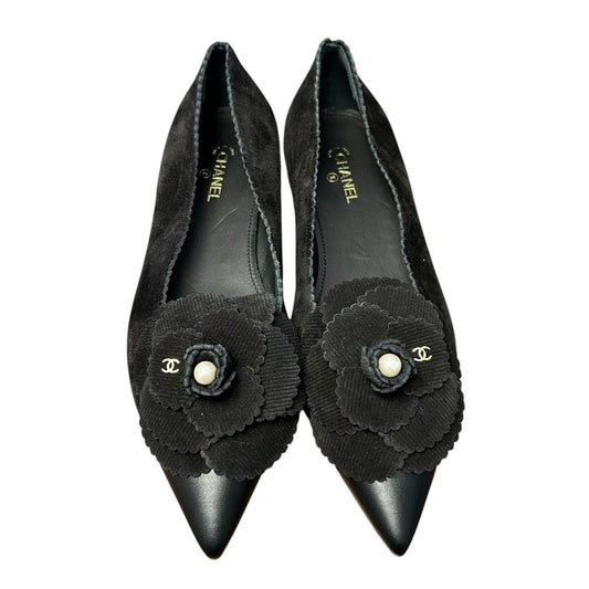 Chanel Black Suede Camelia Flower Faux Pearl Pointed Toe Flats Womens 39 / US 9